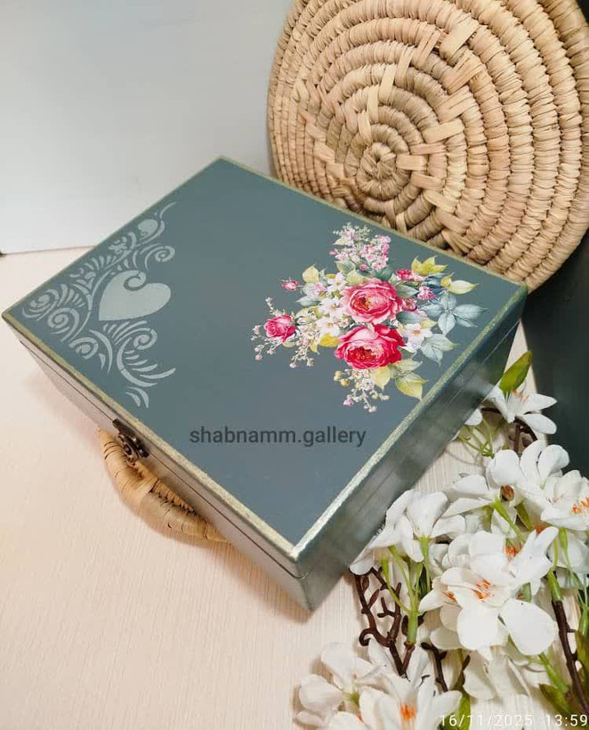 جعبه کارد و چنگال چوبی دکوپاژ شده دست ساز در رنگ و طرح متنوع