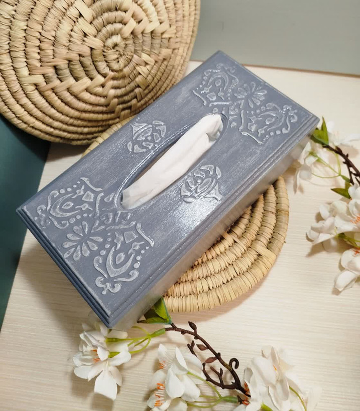 جادستمالی چوبی دستساز؛ ترکیب هنر پتینه و دکوپاژ مخصوص دکوراسیون خاص