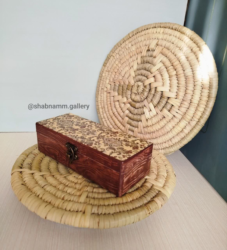 جاعینکی چوبی دکوپاژ شده دست ساز در رنگ و طرح متنوع