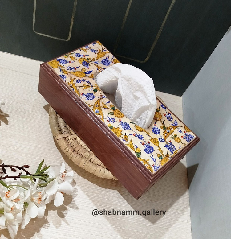 جادستمالی چوبی دستساز؛ ترکیب هنر پتینه و دکوپاژ مخصوص دکوراسیون خاص