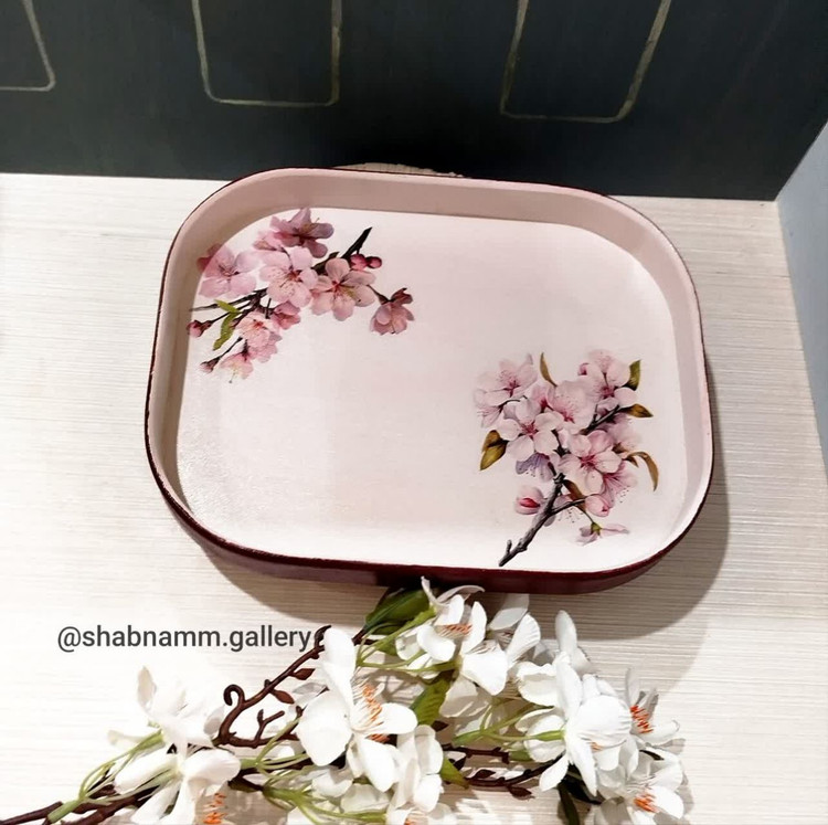 سینی چوبی دکوپاژ در رنگبندی متنوع