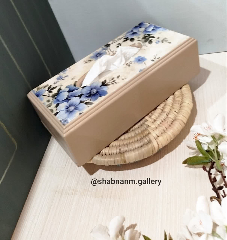 جادستمالی چوبی دستساز؛ ترکیب هنر پتینه و دکوپاژ مخصوص دکوراسیون خاص