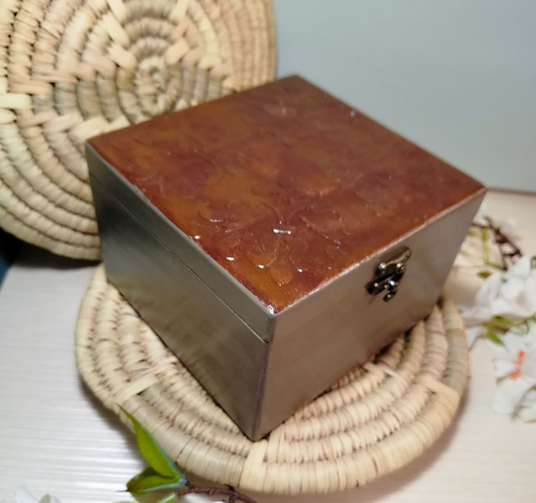 صندوق جواهرات چوبی دستساز منبتکاری و پتینه طرح نقوش کلاسیک